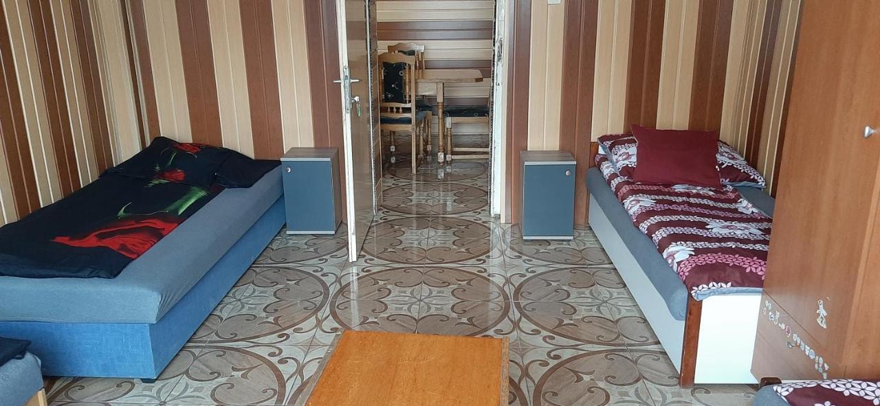 Ferienwohnung Viktoria Vendeghaz Miskolc Exterior foto